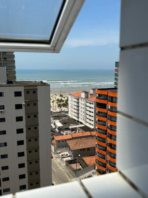 Apto Em Praia Grande, Aviacao, 150 M Da Praia! Exteriér fotografie